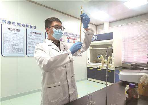 嚴把質量關，服務零距離 工廠門口一站式護航袋裝螺螄粉產業